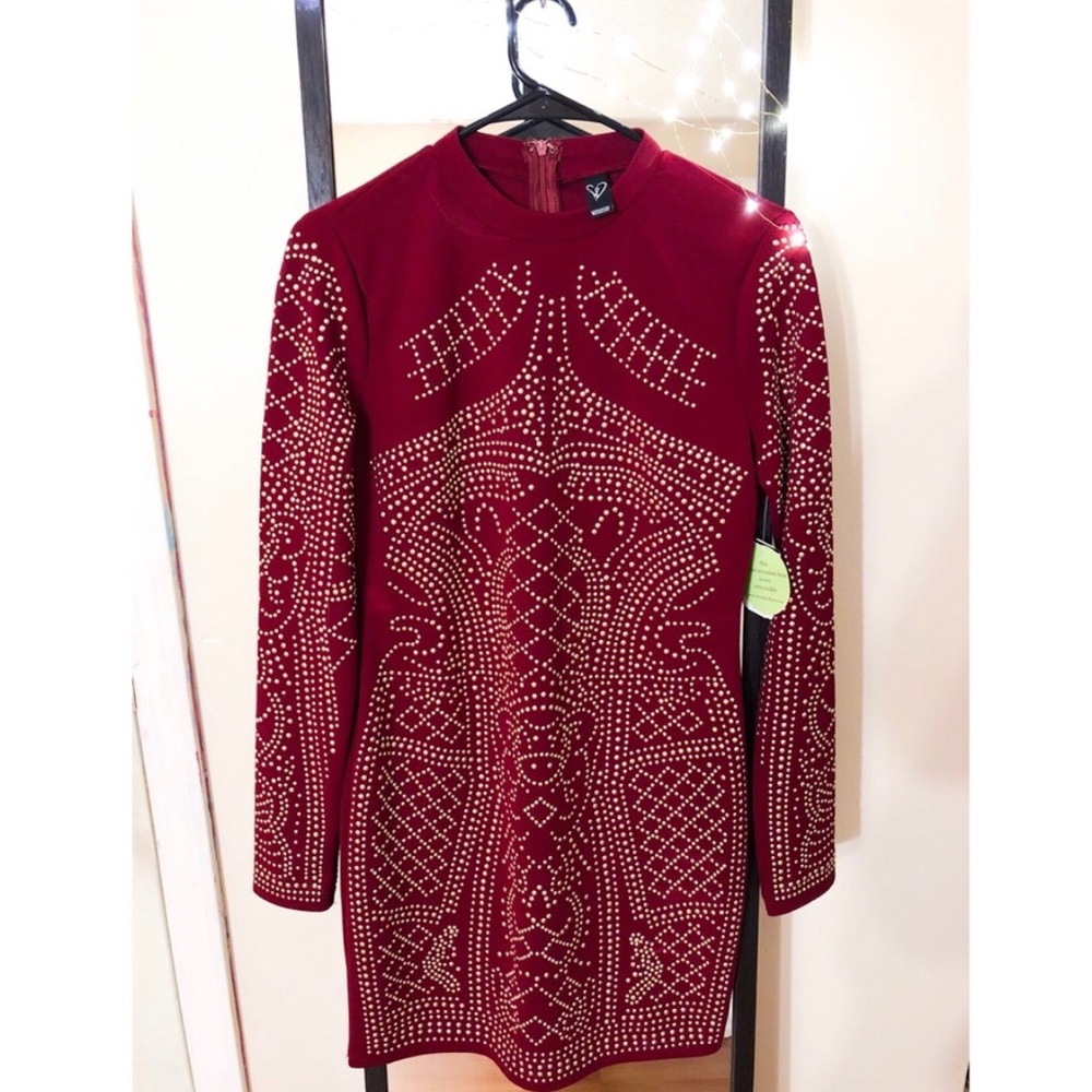 BRAND NEW W TAGS studded/embellished Windsor dress